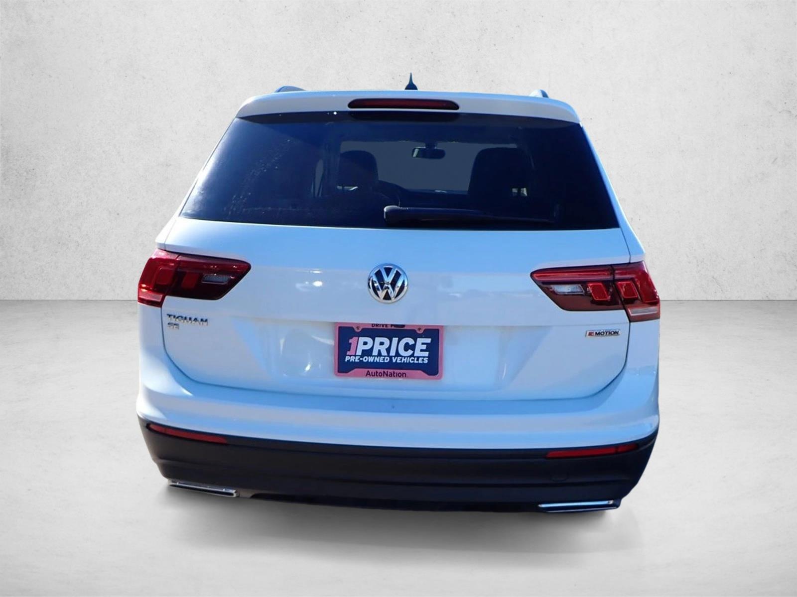2019 Volkswagen Tiguan SE photo 2