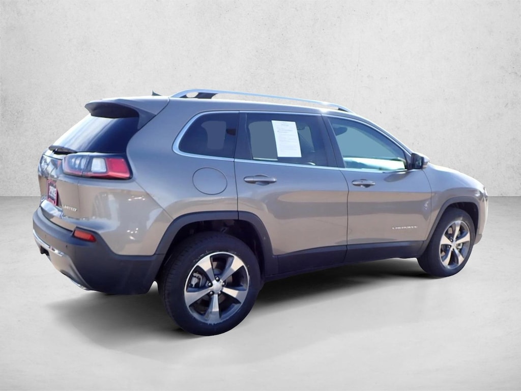 Used 2019 Jeep Cherokee Limited Sport Utility