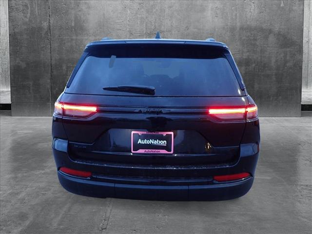 2025 Jeep Grand Cherokee Altitude X photo 3