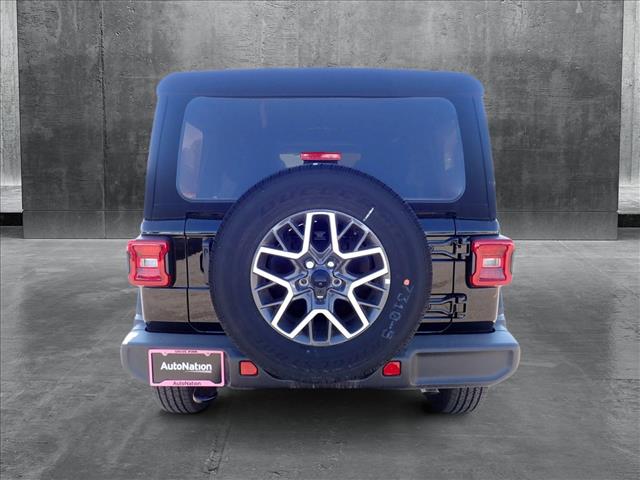 2024 Jeep Wrangler Sahara photo 4