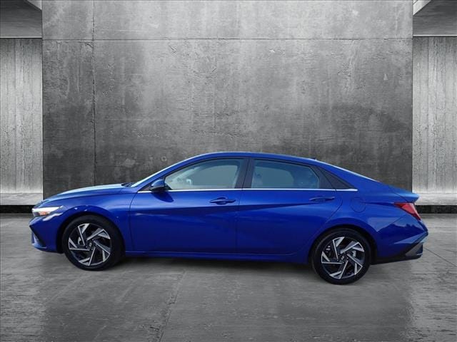 Used 2025 Hyundai Elantra Limited with VIN KMHLP4DG4SU875676 for sale in Englewood, CO