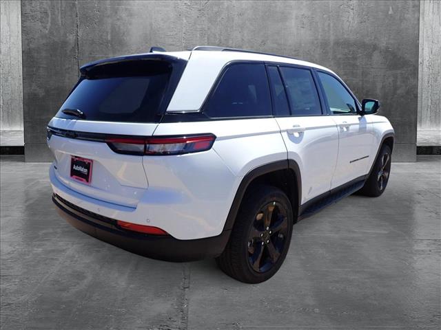2025 Jeep Grand Cherokee Altitude X photo 4