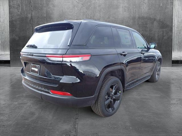 2025 Jeep Grand Cherokee Altitude X photo 4