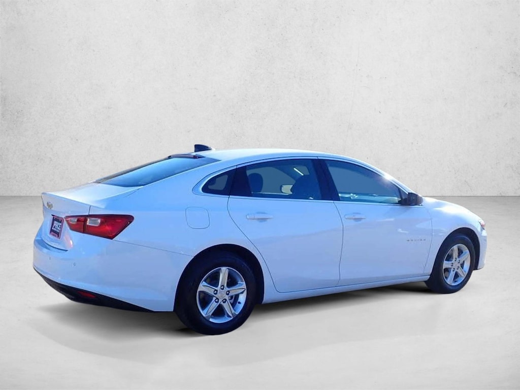 Used 2024 Chevrolet Malibu LS 4dr Car