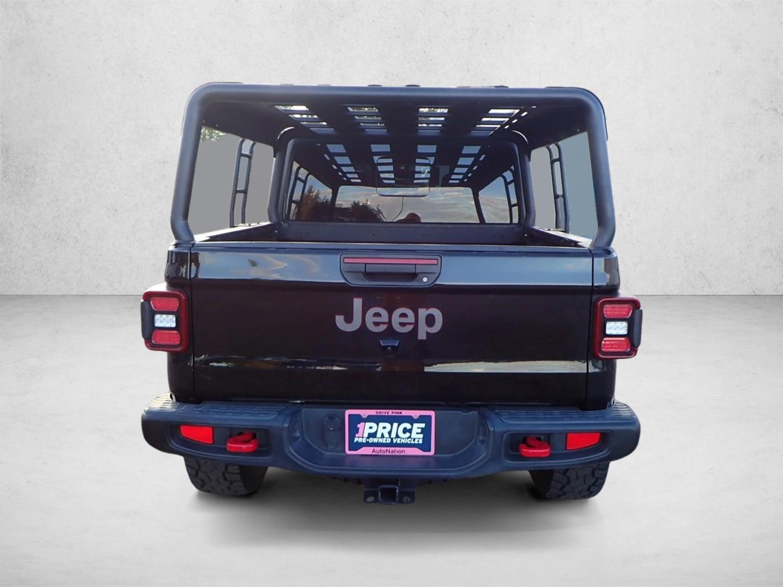 2021 Jeep Gladiator Rubicon photo 3