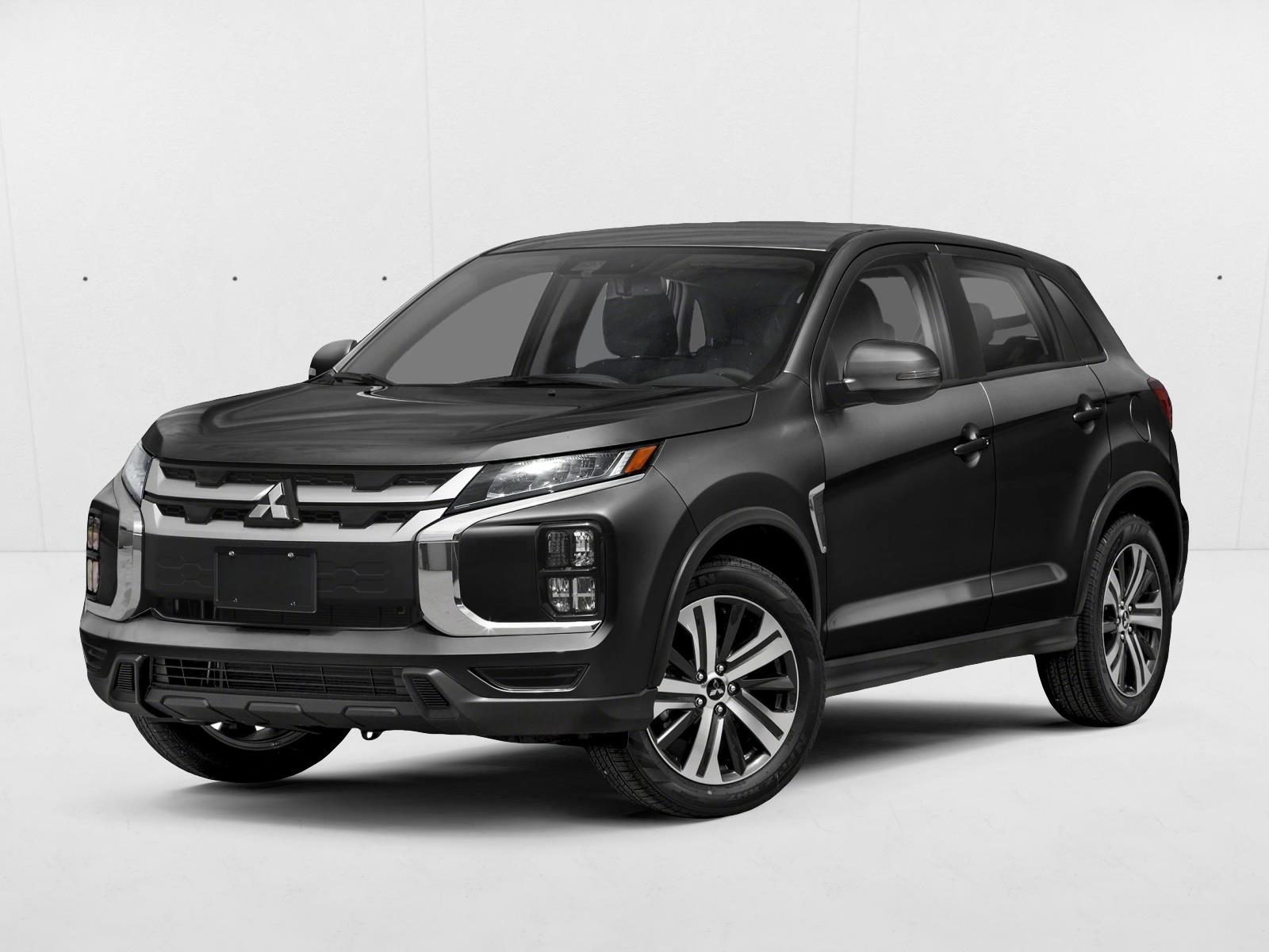 2024 Mitsubishi Outlander Sport SE's photo