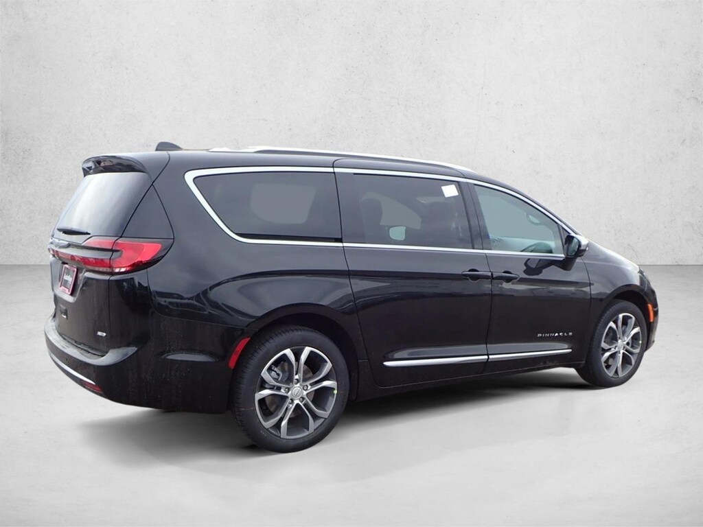 New 2026 Chrysler Pacifica Pinnacle Van Passenger Van