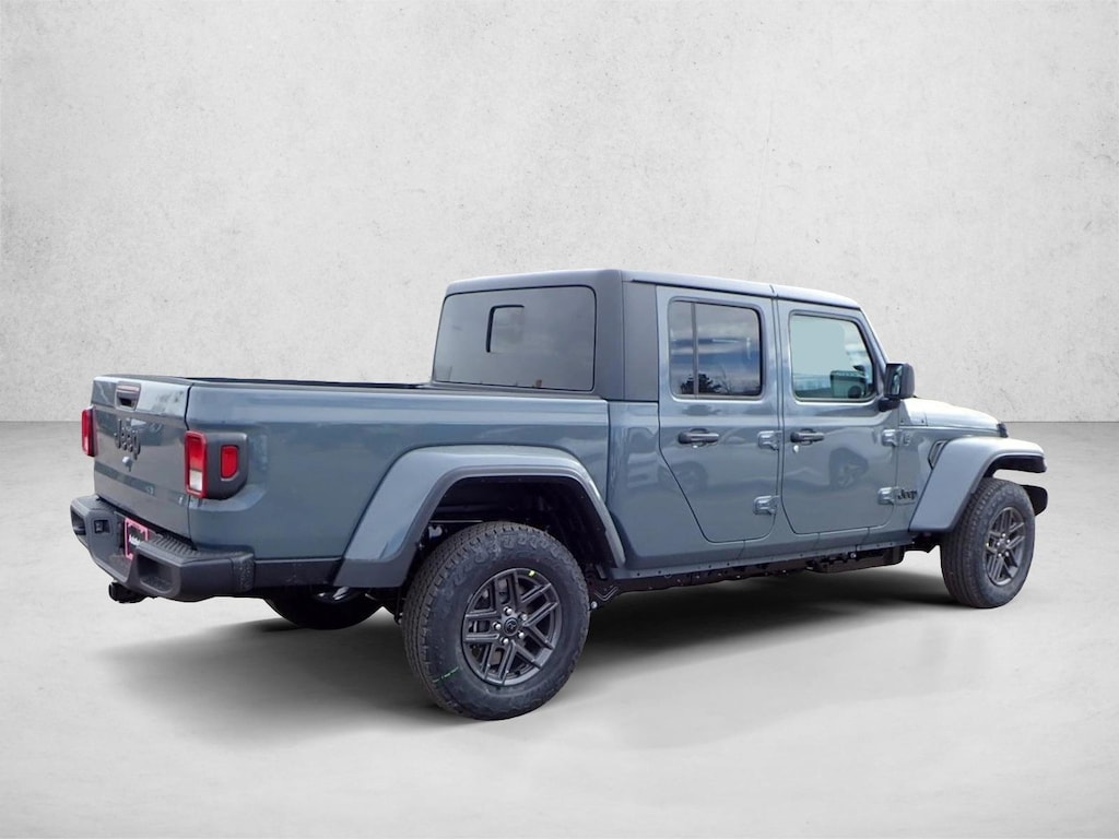 New 2026 Jeep Gladiator Sport S Truck Crew Cab