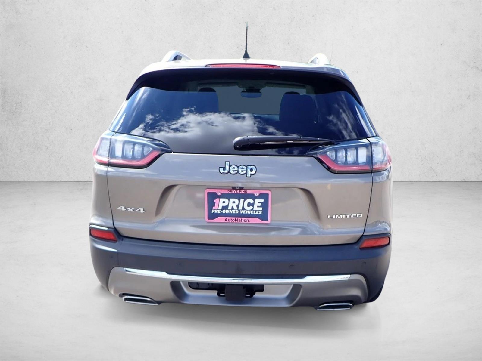 2019 Jeep Cherokee Limited photo 3