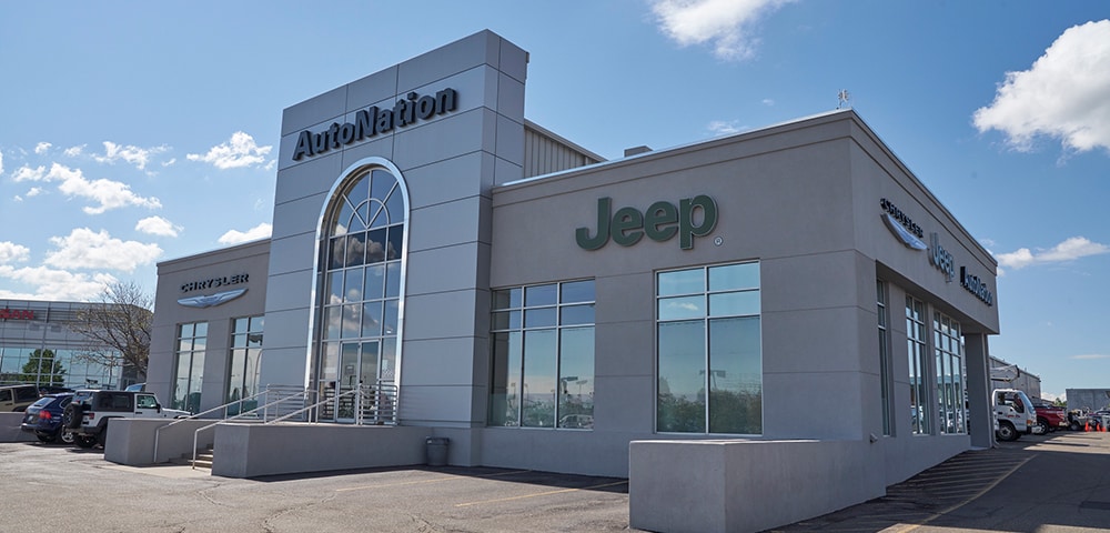 Exterior view of Autonation Chrysler Jeep Arapahoe serving Centennial