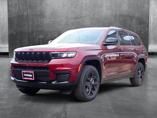 2025 Jeep Grand Cherokee Altitude X photo 2