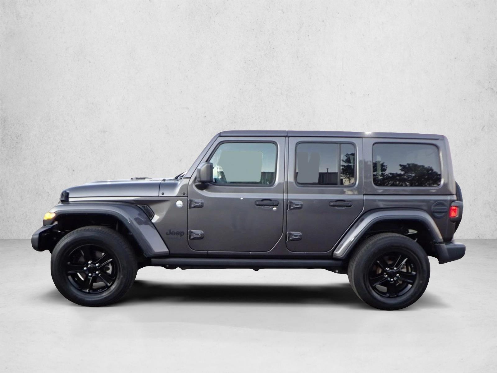 2019 Jeep Wrangler Sahara Altitude photo 2