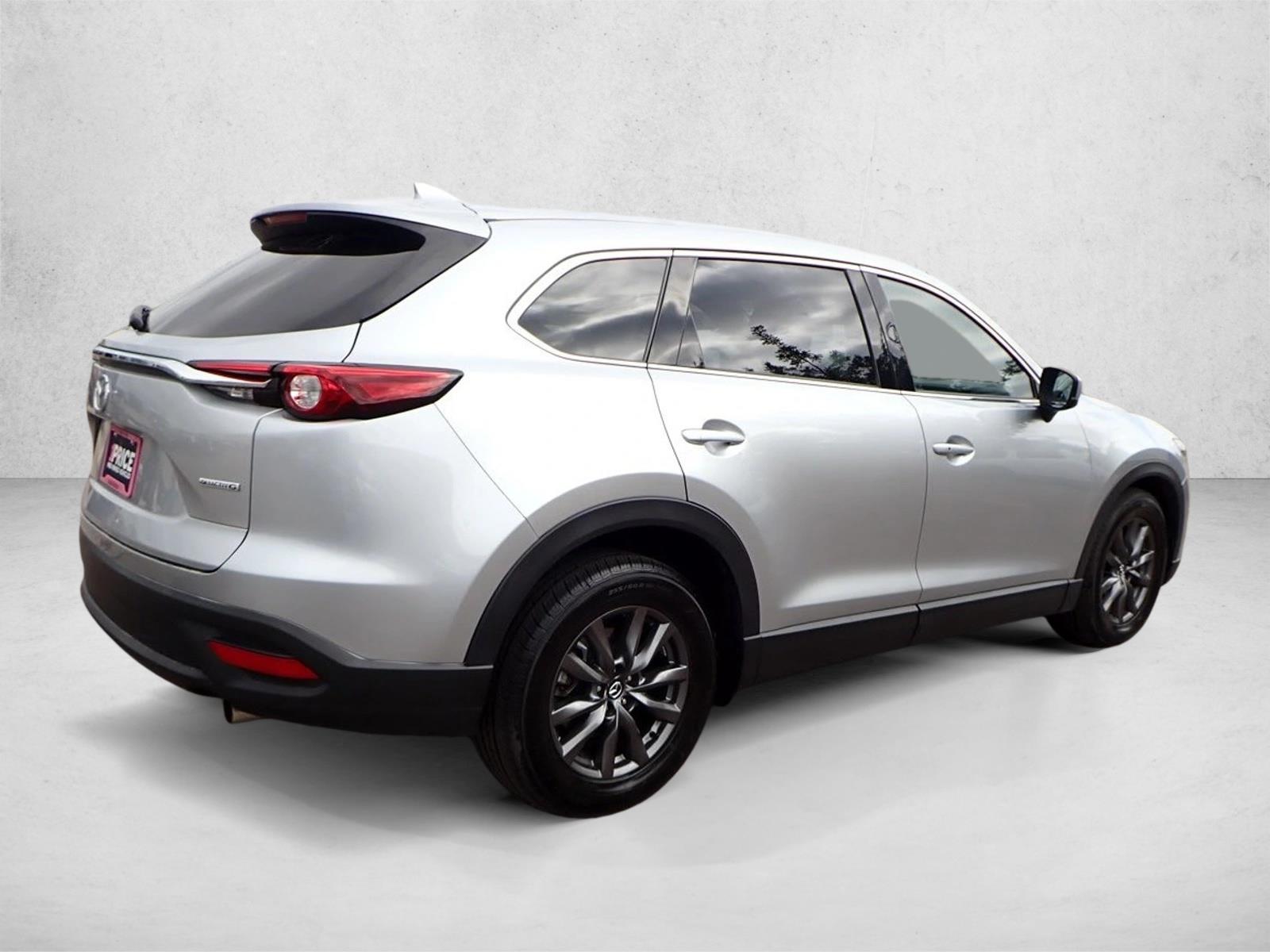 2023 Mazda CX-9 Touring photo 2