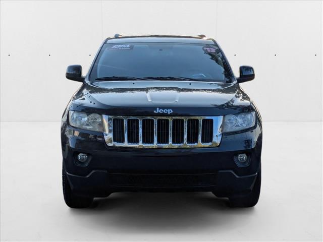 2013 Jeep Grand Cherokee Laredo photo 2