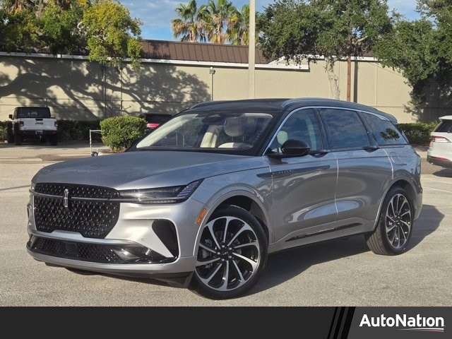 2026 Lincoln Nautilus Black Label's photo