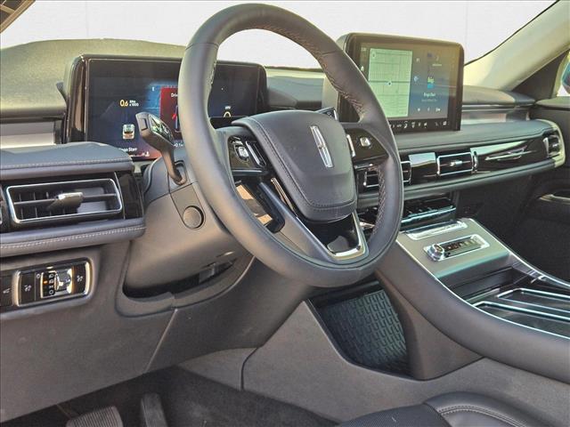 2025 Lincoln Aviator Premiere photo 3