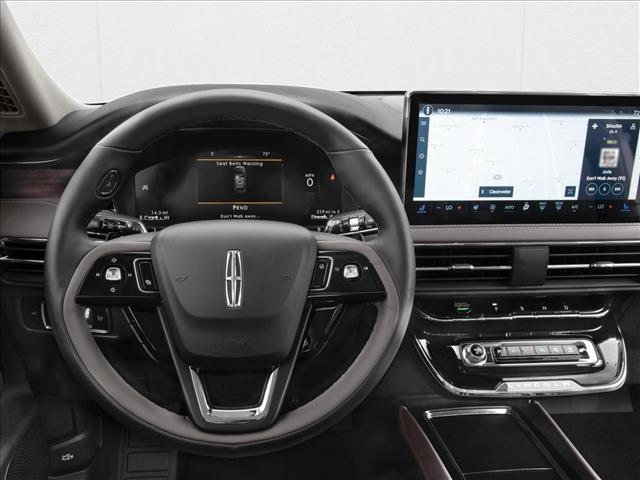 2025 Lincoln Corsair Reserve photo 2