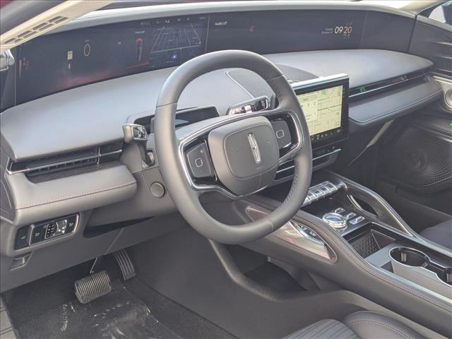 2026 Lincoln Nautilus Reserve photo 3