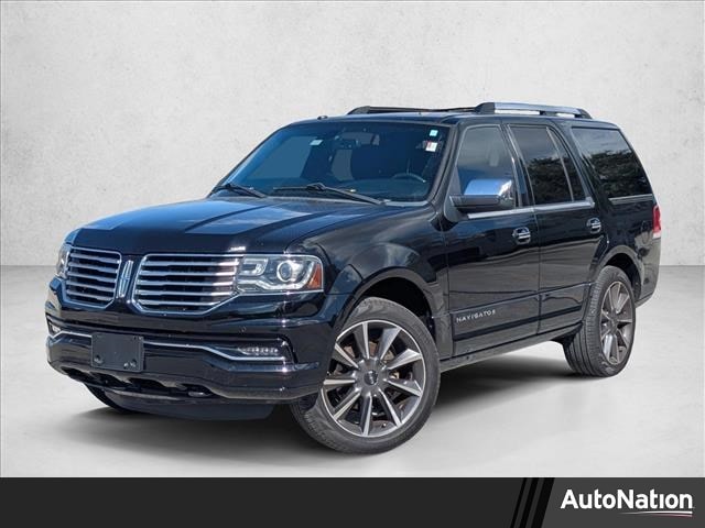 2017 Lincoln Navigator Reserve's photo