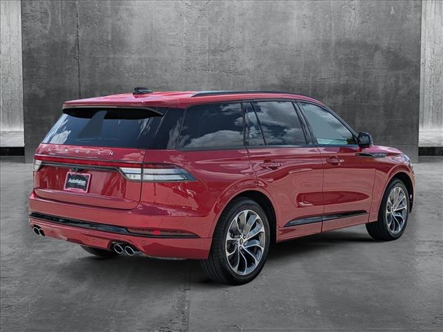 2025 Lincoln Aviator Premiere photo 2