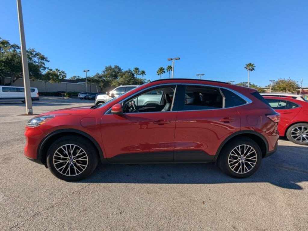 Used 2021 Ford Escape PHEV Titanium SUV
