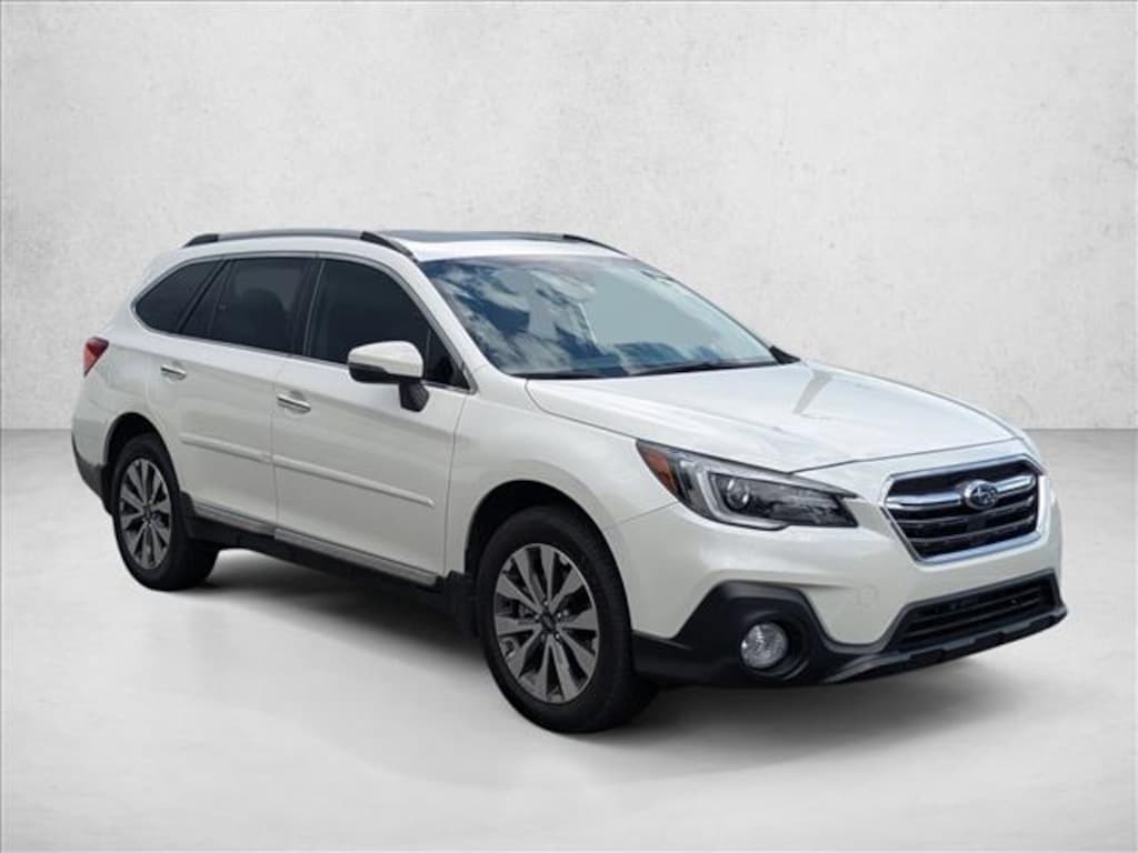 Used 2018 Subaru Outback 3.6R Touring with Starlink SUV