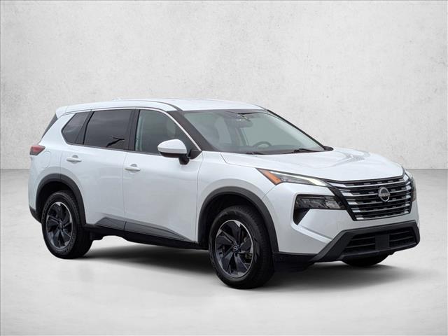 2024 Nissan Rogue SV photo 3