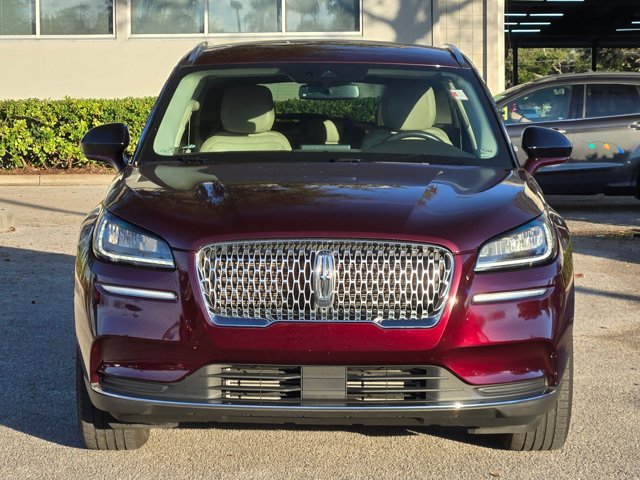 2020 Lincoln Corsair Standard photo 2