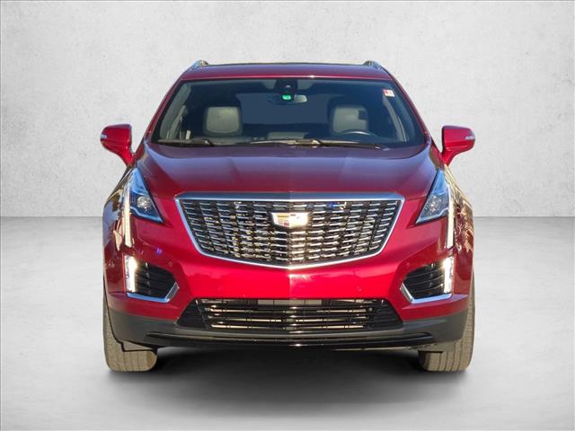 2020 Cadillac XT5 Luxury photo 2