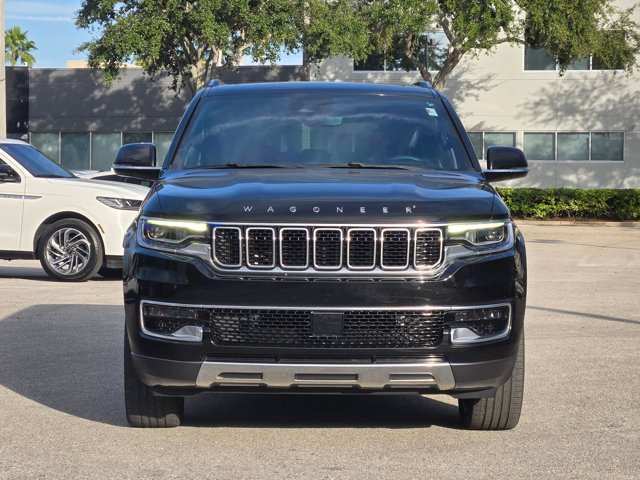 2022 Jeep Wagoneer Series III photo 2