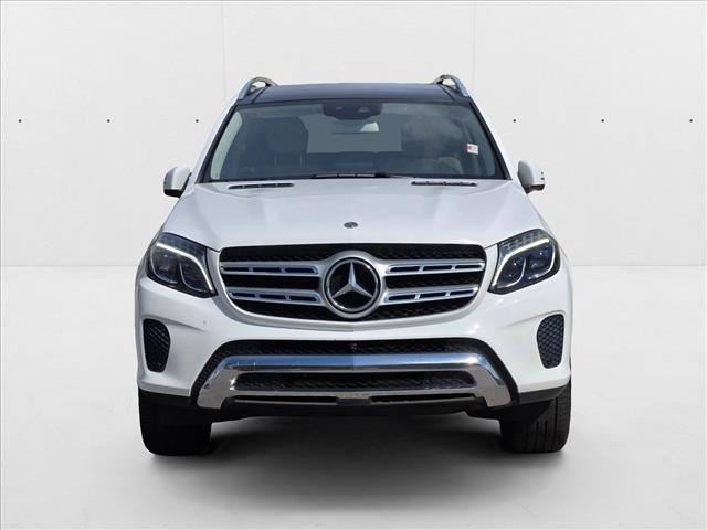 2018 Mercedes Benz GLS 450 4MATIC photo 2