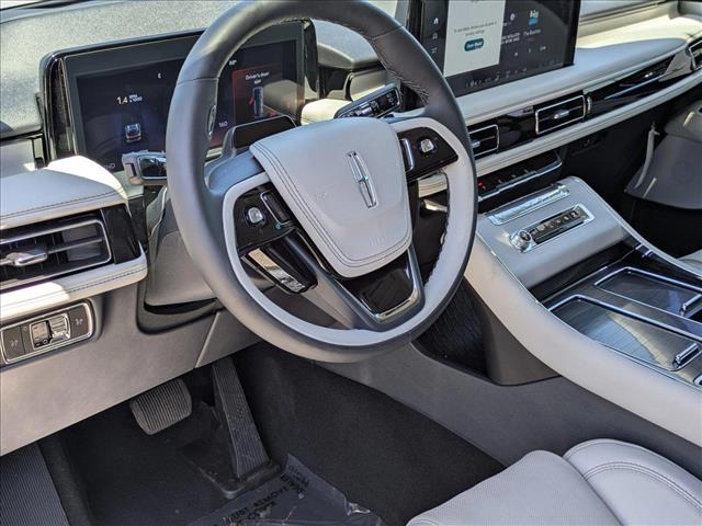 2025 Lincoln Aviator Reserve photo 3