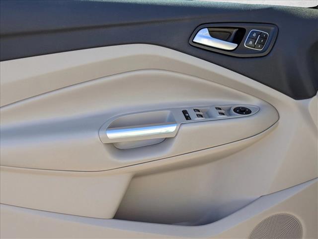 2018 Ford Escape Titanium photo 3