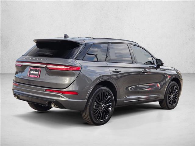 2026 Lincoln Corsair Premiere photo 2