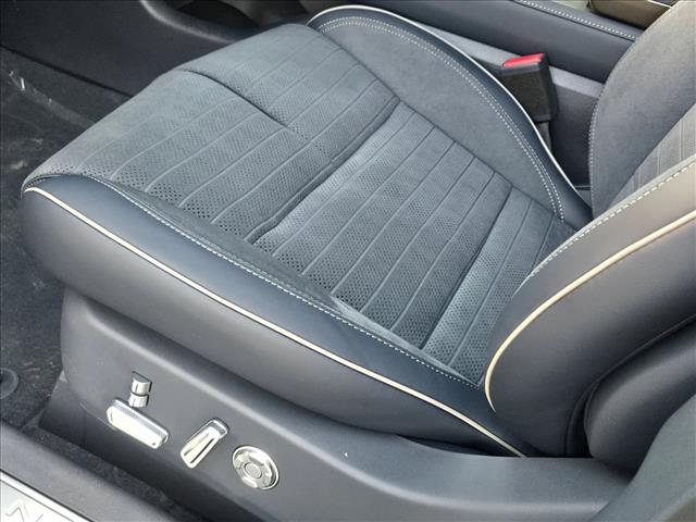 2026 Lincoln Nautilus Black Label photo 4