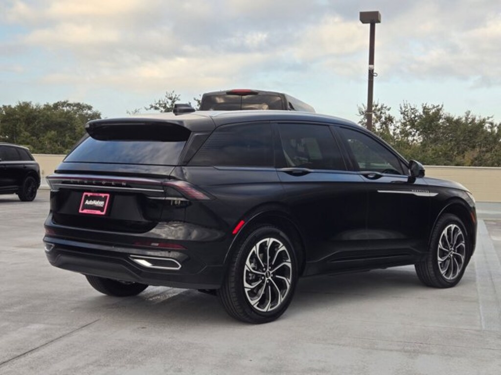 New 2026 Lincoln Nautilus Reserve SUV