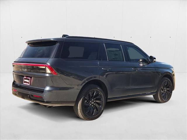 2025 Lincoln Navigator Reserve photo 2