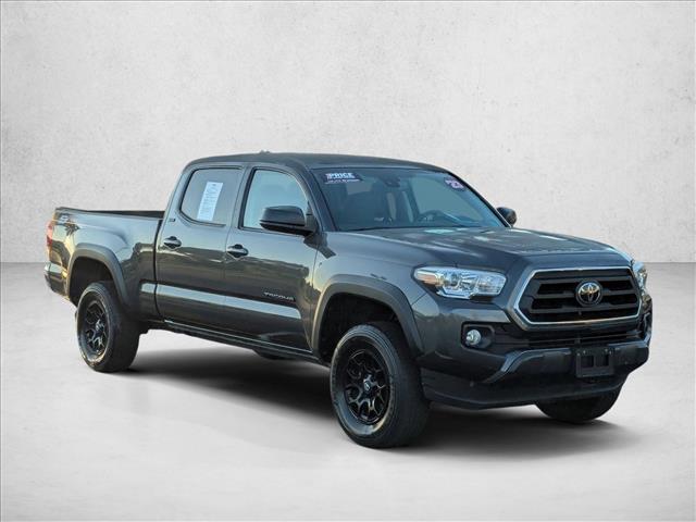 2023 Toyota Tacoma SR5 Double Cab V6 photo 3
