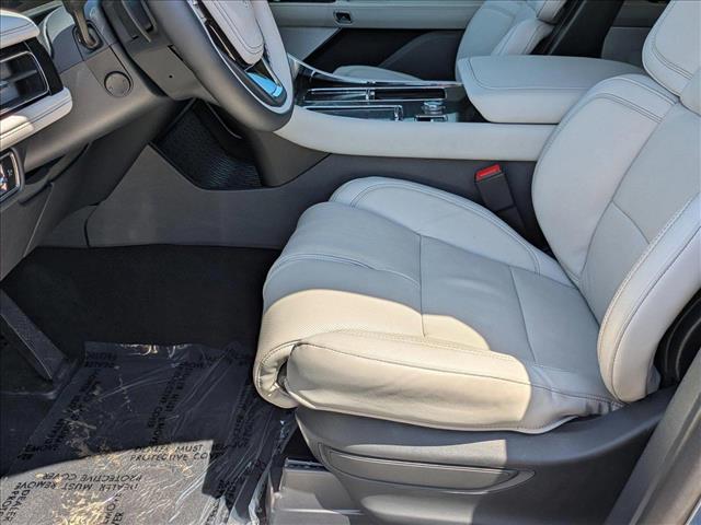 2025 Lincoln Aviator Reserve photo 4