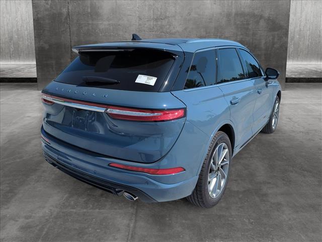 2024 Lincoln Corsair Grand Touring photo 2