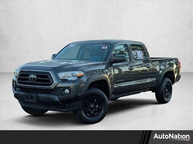 2023 Toyota Tacoma SR5's photo