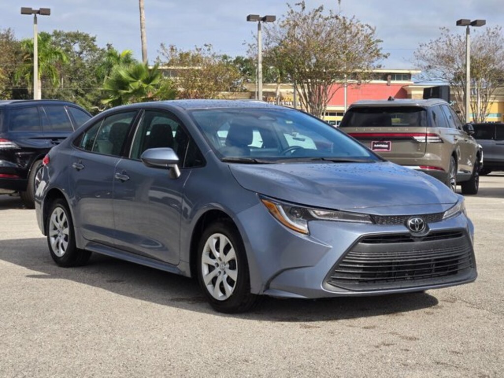 Used 2023 Toyota Corolla LE Sedan