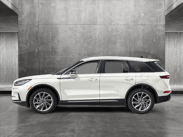 2025 Lincoln Corsair Premiere photo 3