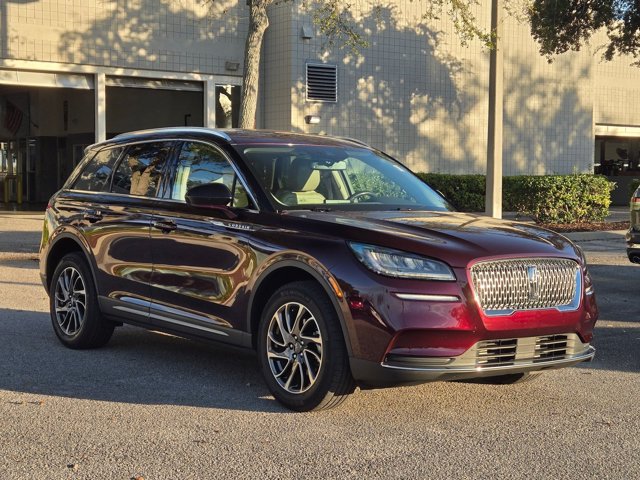 2020 Lincoln Corsair Standard photo 3