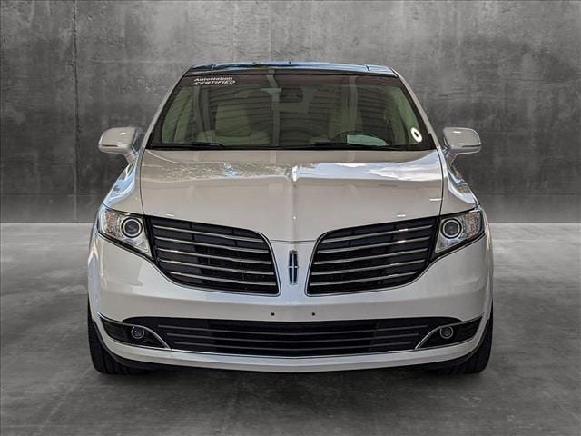 Used 2019 Lincoln MKT Reserve with VIN 2LMHJ5AT1KBL03151 for sale in Clearwater, FL