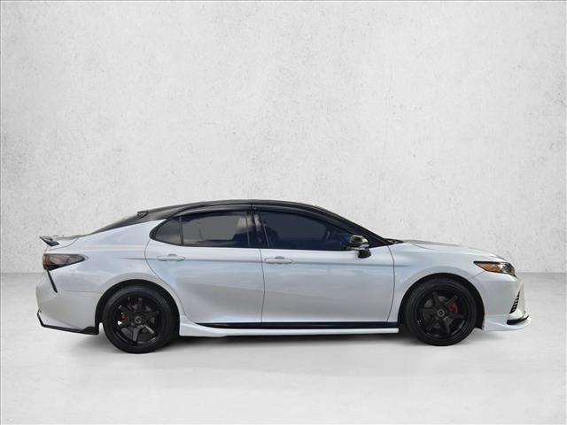 2018 Toyota Camry XSE photo 4