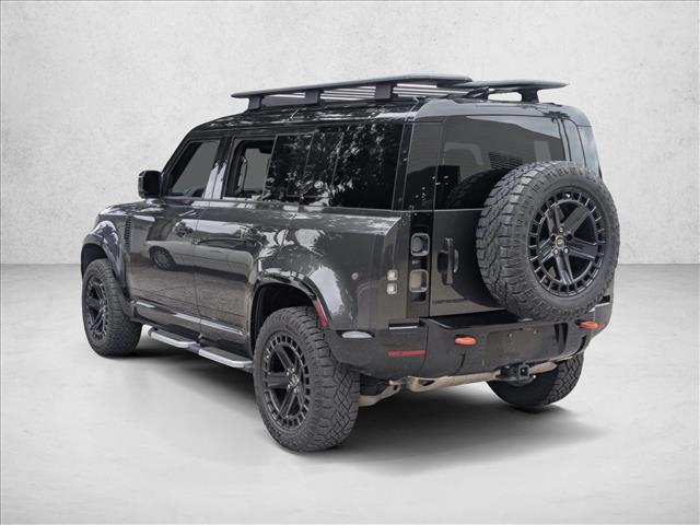 2022 Land Rover Defender 110 X photo 2