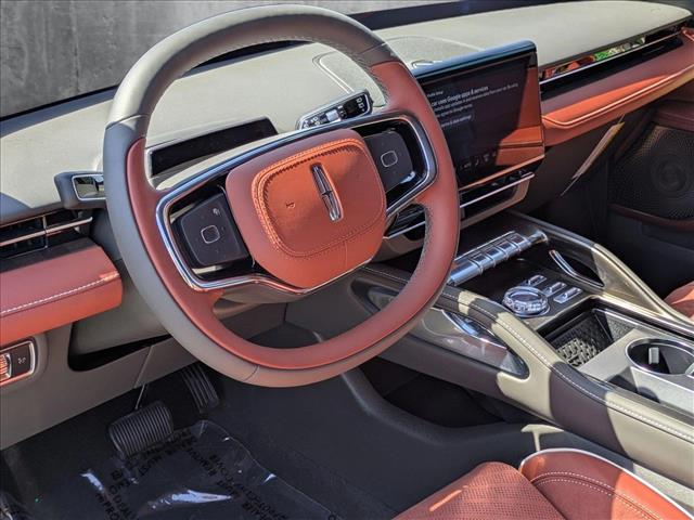 2025 Lincoln Nautilus Black Label photo 3