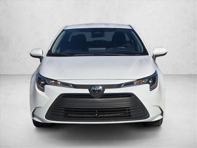 2025 Toyota Corolla LE photo 2