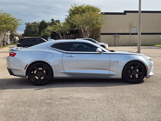 2017 Chevrolet Camaro Coupe 1SS photo 2